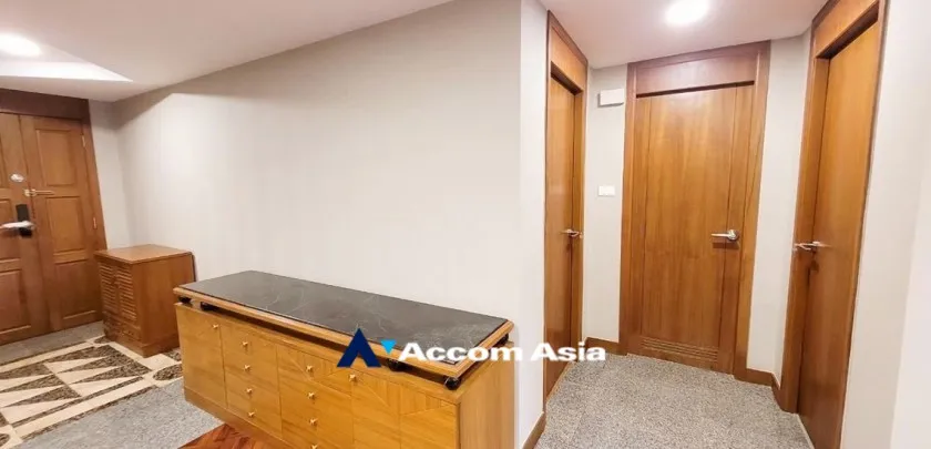 8  2 br Condominium For Rent in Sukhumvit ,Bangkok BTS Thong Lo at United Tower AA32027
