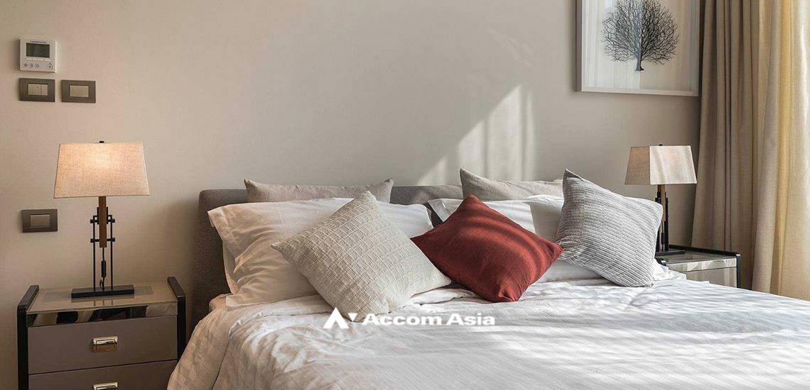 5  1 br Condominium For Rent in Ploenchit ,Bangkok BTS Chitlom at Sindhorn Residence AA32032