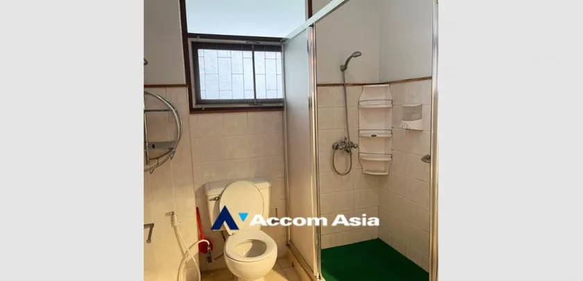 17  4 br House For Rent in Ploenchit ,Bangkok BTS Ratchadamri AA32055