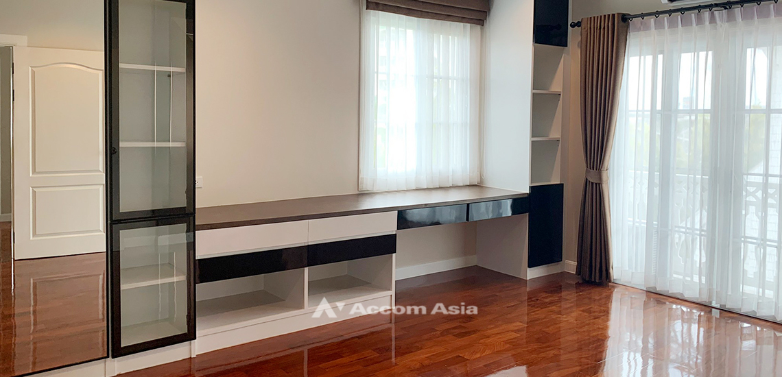 11  4 br House For Rent in Bang Na ,Bangkok  at Fantasia Villa 4 AA32058