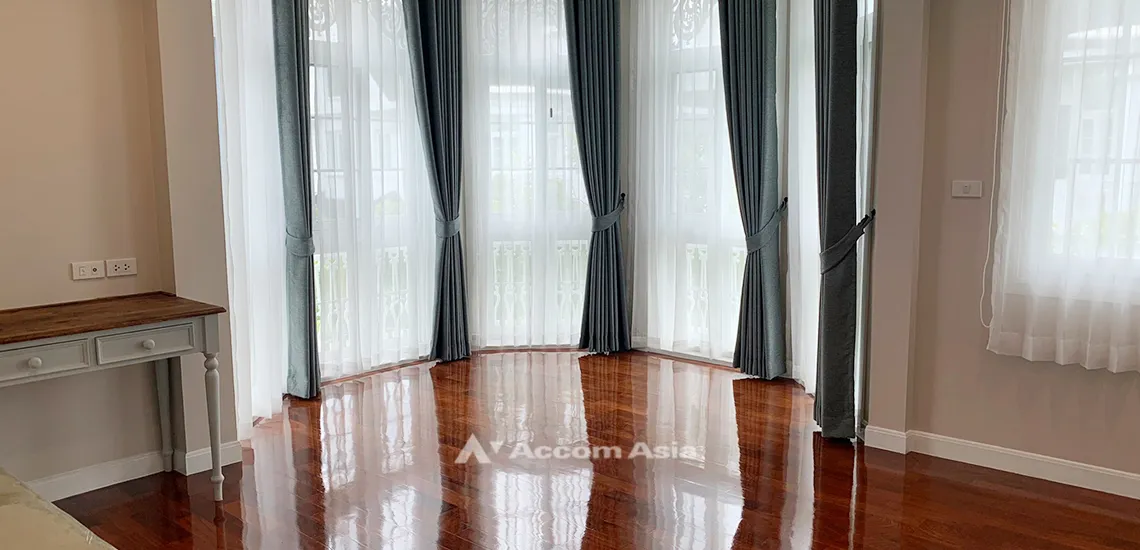9  4 br House For Rent in Bang Na ,Bangkok  at Fantasia Villa 4 AA32058