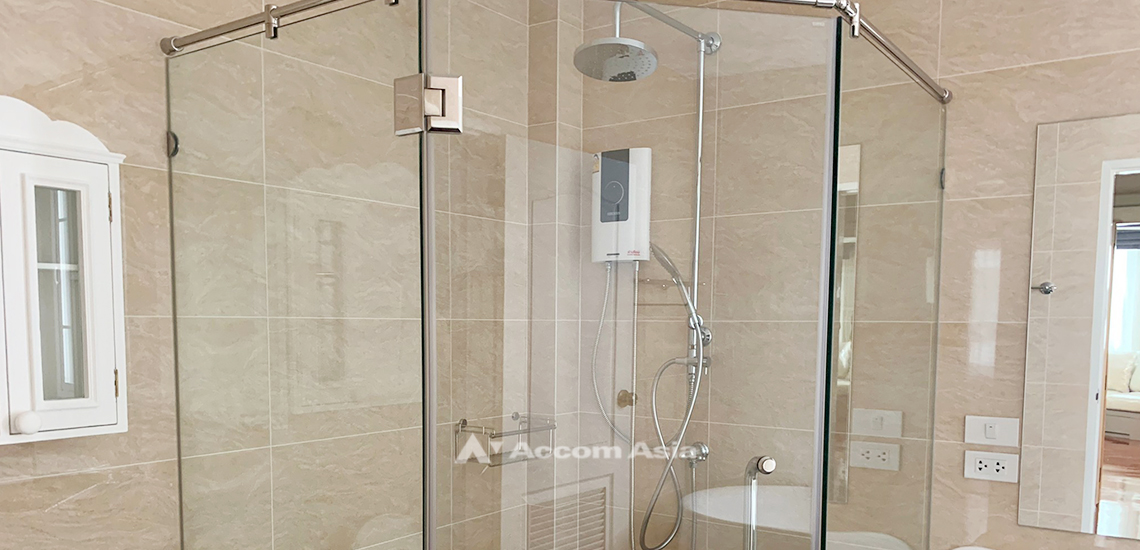 14  4 br House For Rent in Bang Na ,Bangkok  at Fantasia Villa 4 AA32058