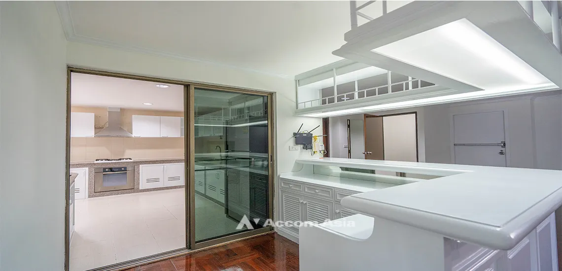 5  3 br Apartment for rent and sale in Sukhumvit ,Bangkok BTS Thong Lo at Charming apartment AA32059