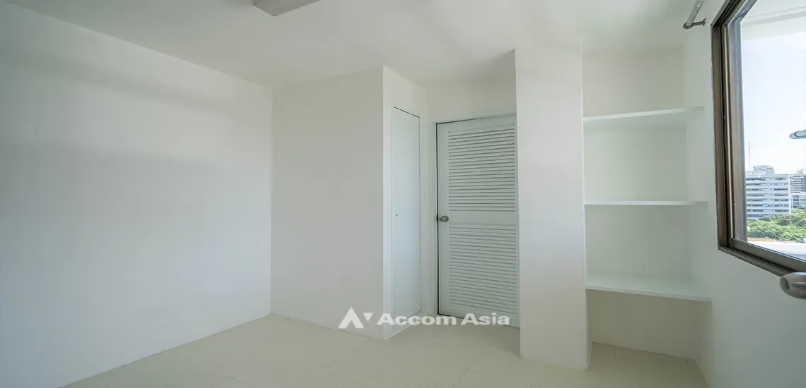 8  3 br Apartment for rent and sale in Sukhumvit ,Bangkok BTS Thong Lo at Charming apartment AA32059
