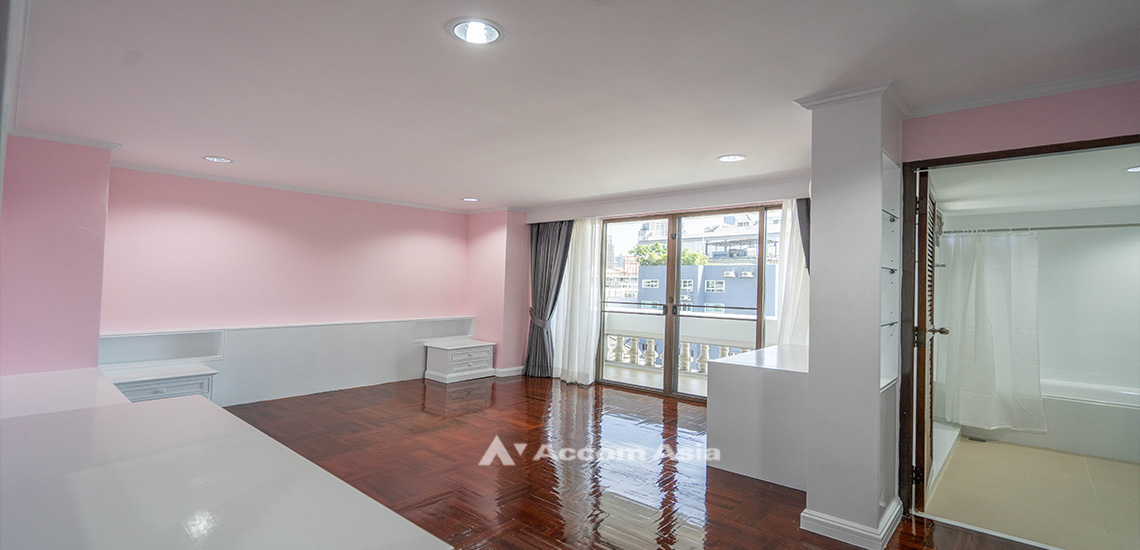 9  3 br Apartment For Rent in Sukhumvit ,Bangkok BTS Thong Lo at Charming apartment AA32059