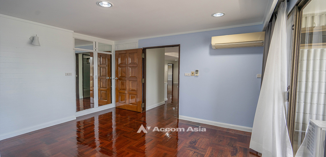 11  3 br Apartment For Rent in Sukhumvit ,Bangkok BTS Thong Lo at Charming apartment AA32059