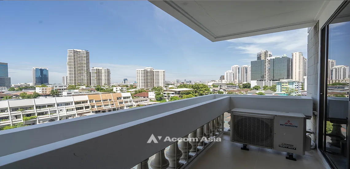 16  3 br Apartment for rent and sale in Sukhumvit ,Bangkok BTS Thong Lo at Charming apartment AA32059