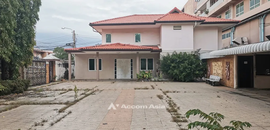 unitHome Office |  House For Rent in Ratchadaphisek, Bangkok  (AA32061)