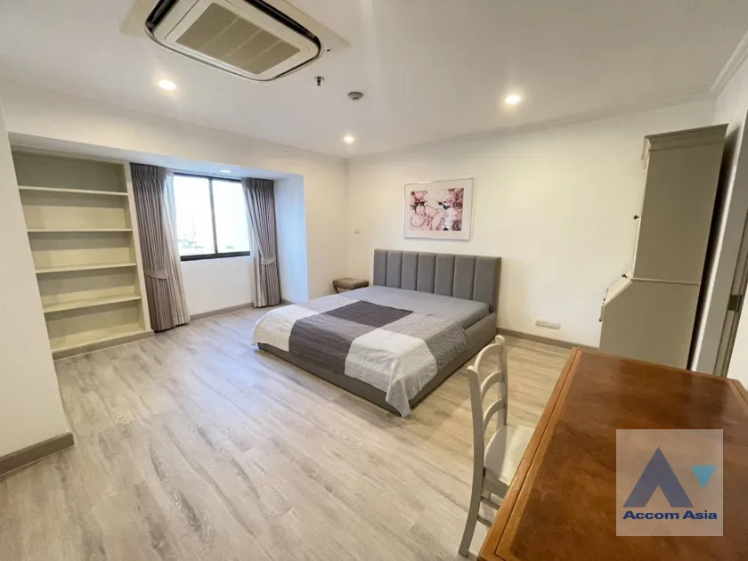 10  3 br Condominium For Rent in Sukhumvit ,Bangkok BTS Phrom Phong at Baan Suanpetch AA32076