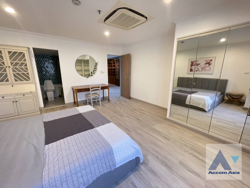 11  3 br Condominium For Rent in Sukhumvit ,Bangkok BTS Phrom Phong at Baan Suanpetch AA32076