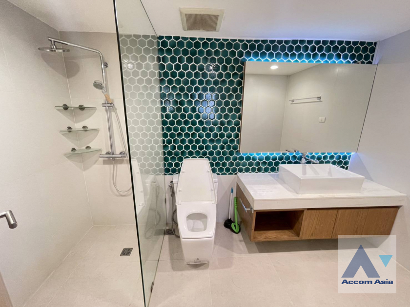 18  3 br Condominium For Rent in Sukhumvit ,Bangkok BTS Phrom Phong at Baan Suanpetch AA32076