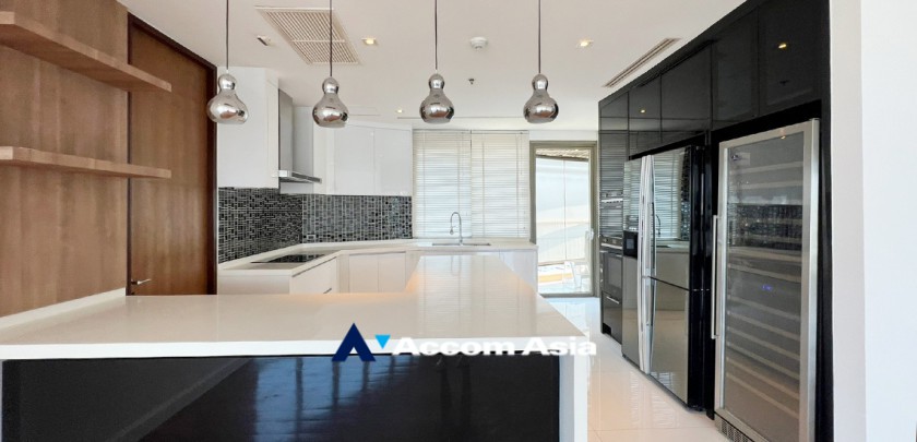 6  4 br Condominium for rent and sale in Sukhumvit ,Bangkok BTS Asok - MRT Sukhumvit at The Lakes AA32122