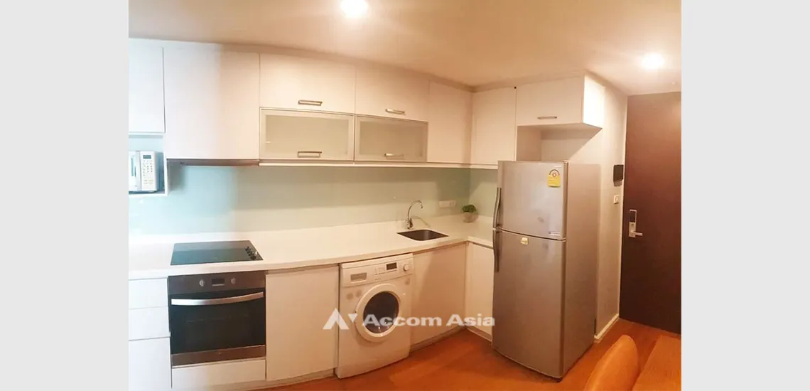 unit 2 Bedrooms  Condominium For Rent in Sukhumvit, Bangkok  near BTS Thong Lo (AA32126)