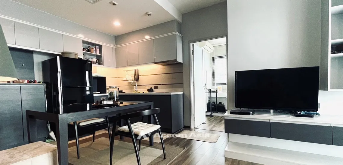 unit 1 Bedroom  Condominium For Sale in Sukhumvit, Bangkok  near BTS Phra khanong (AA32130)