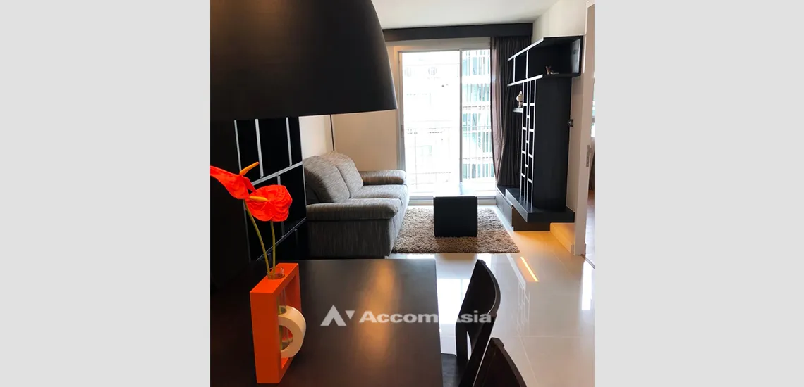 The Clover Condominium  1 Bedroom for Sale BTS Thong Lo in Sukhumvit Bangkok