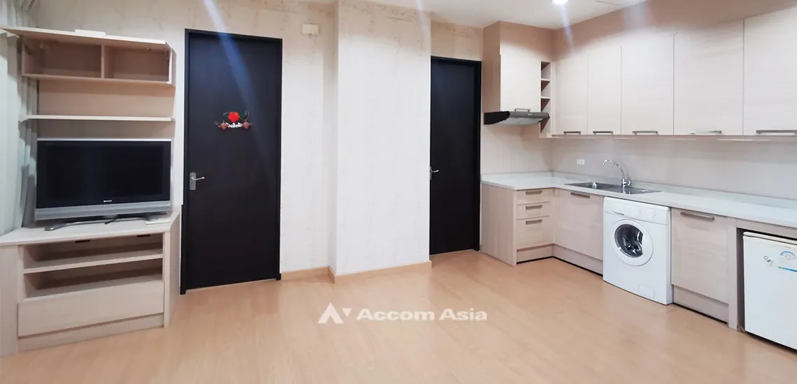 2  1 br Condominium For Sale in Ploenchit ,Bangkok BTS Ratchathewi at Baan Klang Krung Siam - Pathum Wan AA32144