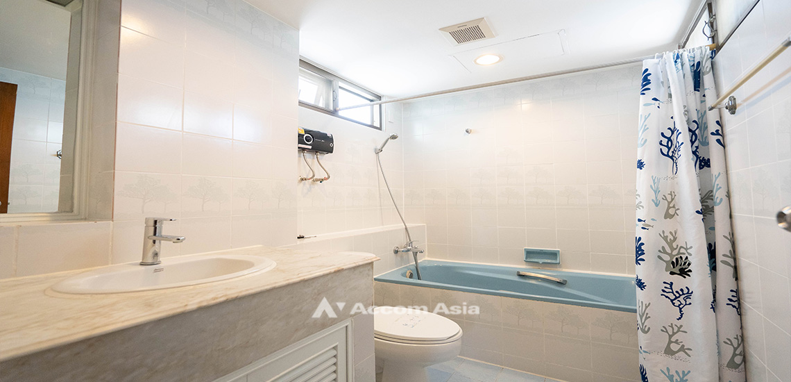 7  2 br Apartment For Rent in Sukhumvit ,Bangkok BTS Thong Lo at Charming apartment AA32154