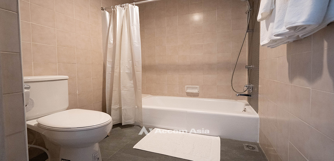 9  2 br Apartment For Rent in Sukhumvit ,Bangkok BTS Nana at Suite for family AA32161