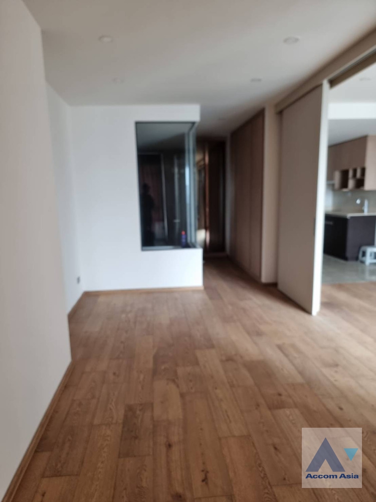 4  1 br Condominium For Sale in Phaholyothin ,Bangkok BTS Chitlom at Q Chidlom - Phetchaburi AA32162