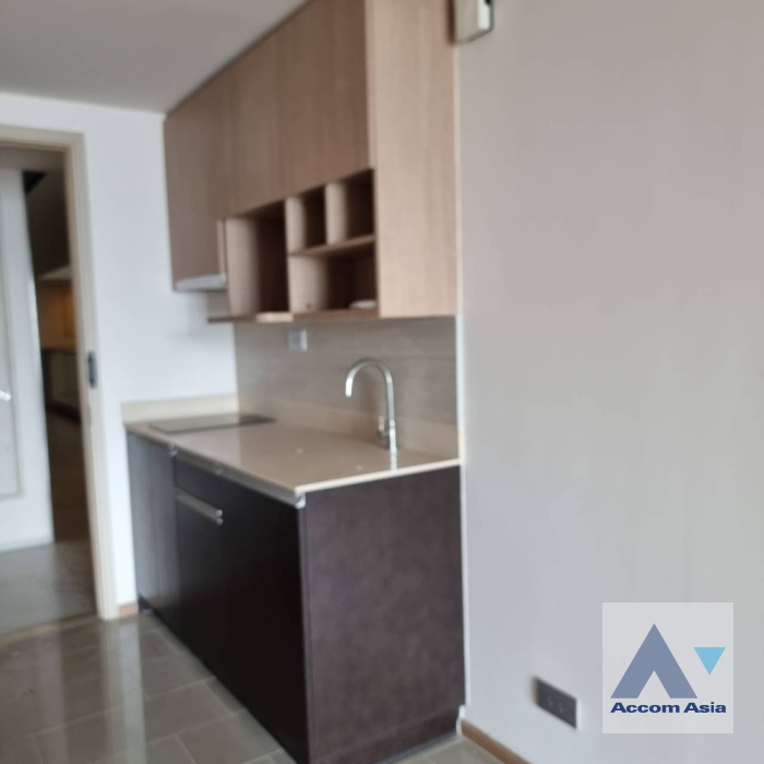  1  1 br Condominium For Sale in Phaholyothin ,Bangkok BTS Chitlom at Q Chidlom - Phetchaburi AA32162