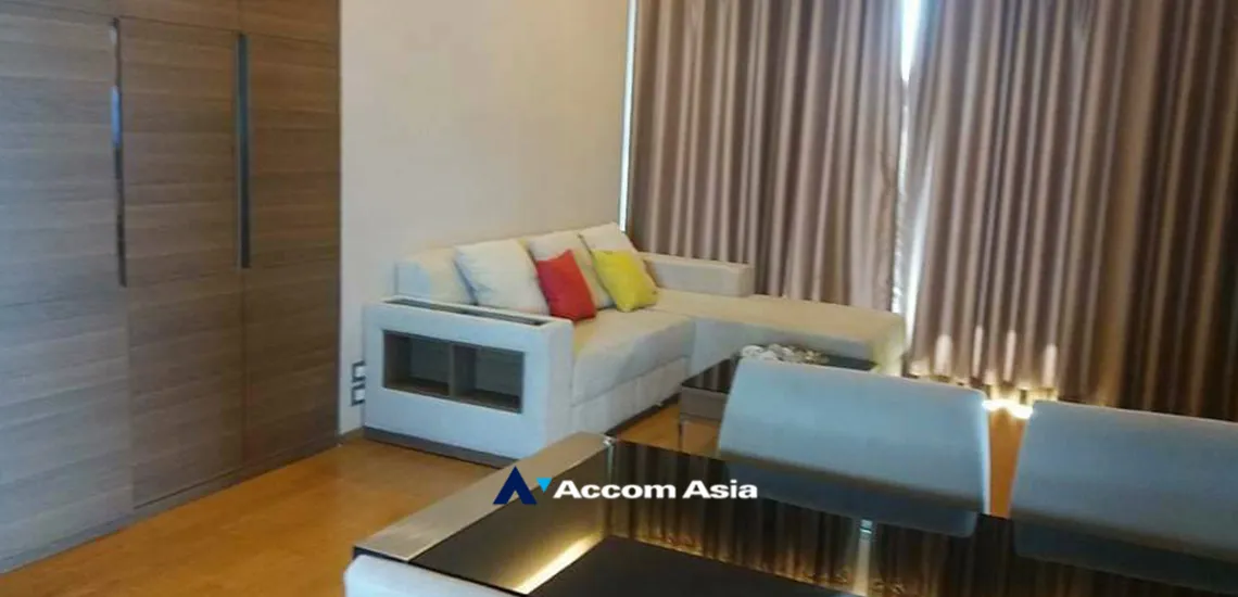 unit 2 Bedrooms  Condominium For Rent & Sale in New Phetchaburi, Bangkok  near MRT Phetchaburi - ARL Makkasan (AA32179)