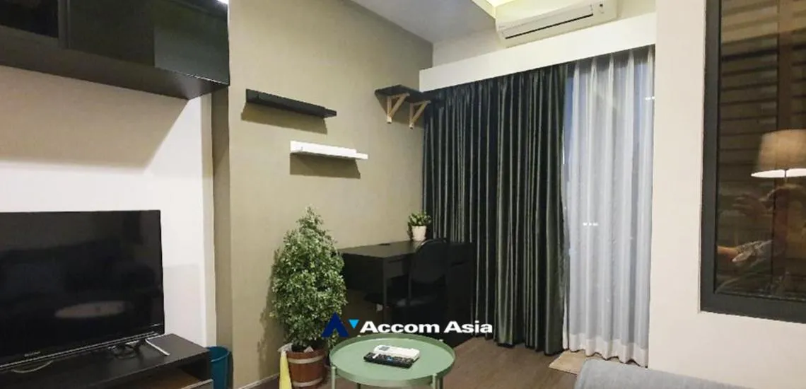 unit 1 Bedroom  Condominium For Sale in Sukhumvit, Bangkok  near BTS Bang Chak (AA32206)