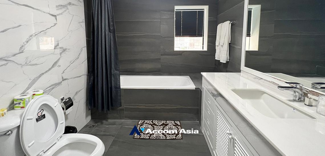 27  3 br Apartment For Rent in Ploenchit ,Bangkok BTS Chitlom at Heart of Langsuan - Privacy AA32211