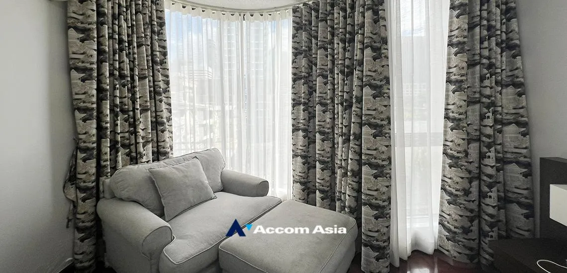 15  3 br Apartment for rent and sale in Ploenchit ,Bangkok BTS Chitlom at Heart of Langsuan - Privacy AA32211