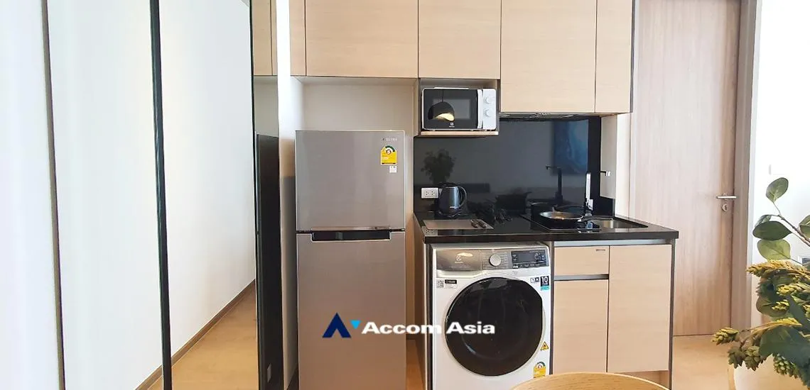 unit 1 Bedroom  Condominium For Rent in Sukhumvit, Bangkok  near BTS Phrom Phong (AA32230)