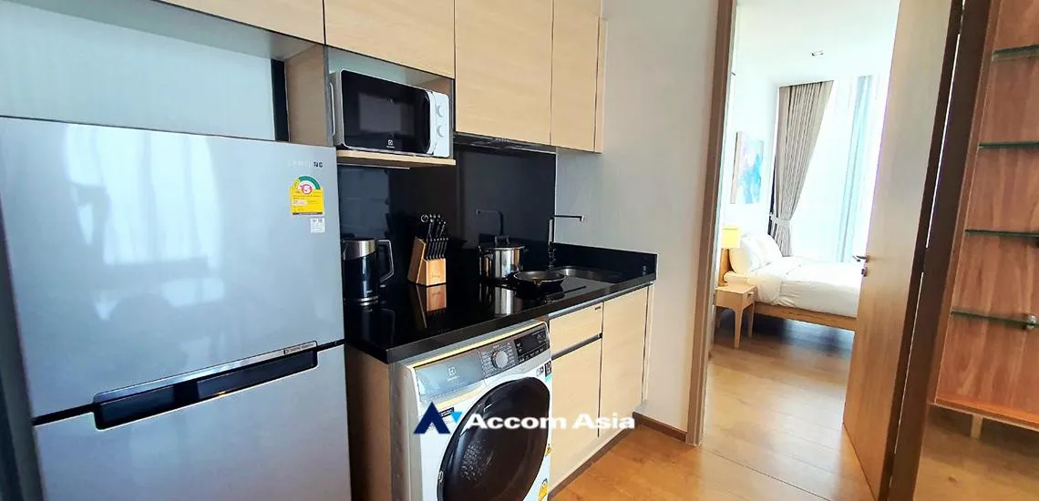 unit 2 Bedrooms  Condominium For Rent in Sukhumvit, Bangkok  near BTS Phrom Phong (AA32231)