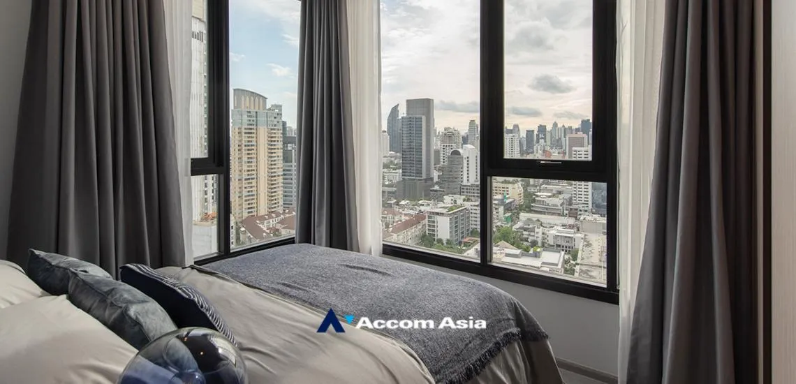 unit 2 Bedrooms  Condominium For Sale in Sukhumvit, Bangkok  near BTS Ekkamai (AA32255)