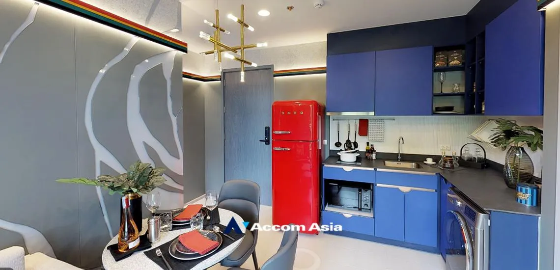 unit 2 Bedrooms  Condominium For Sale in Sukhumvit, Bangkok  near BTS Ekkamai (AA32256)