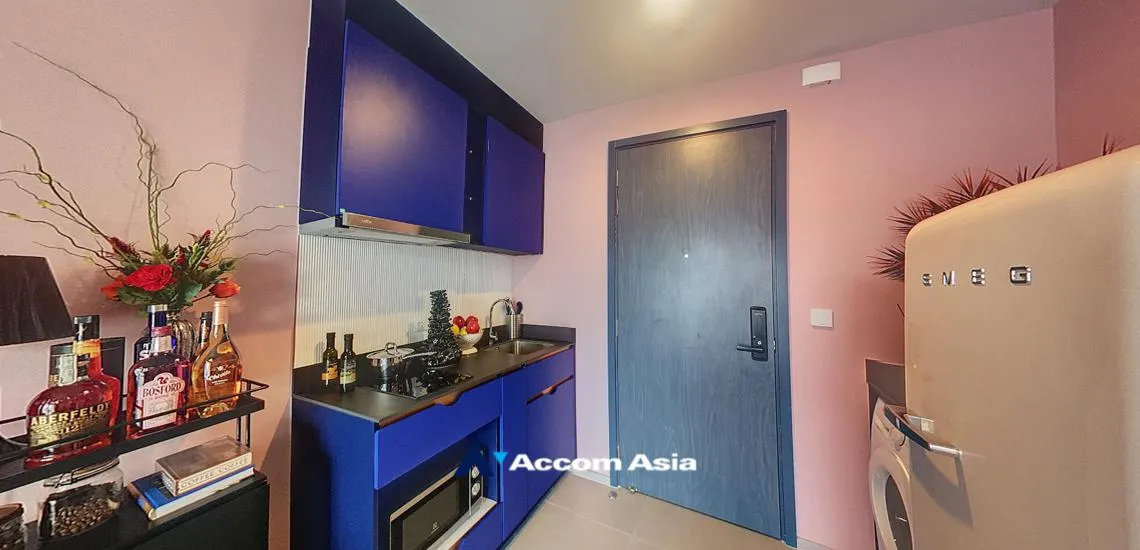  1  1 br Condominium For Sale in Sukhumvit ,Bangkok BTS Ekkamai at XT Ekkamai AA32259