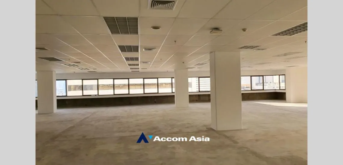  2  Studio Office Space For Rent in Silom ,Bangkok BTS Chong Nonsi at Sathorn Thani AA32260