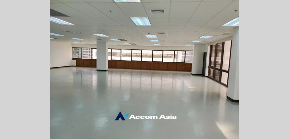  1  Studio Office Space For Rent in Silom ,Bangkok BTS Chong Nonsi at Sathorn Thani AA32261