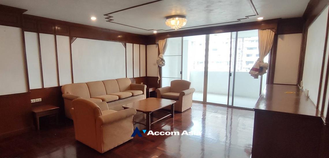  2  3 br Apartment For Rent in Sukhumvit ,Bangkok BTS Ekkamai at Ideal Place For Big Families AA32266