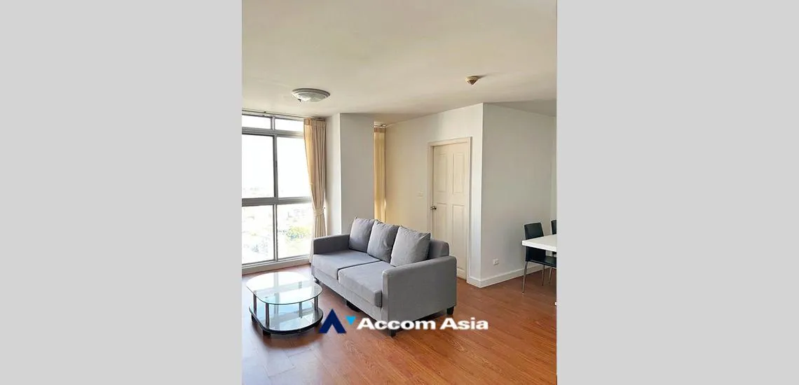 unit 3 Bedrooms  Condominium For Rent in Sukhumvit, Bangkok  near BTS Phrom Phong (AA32271)