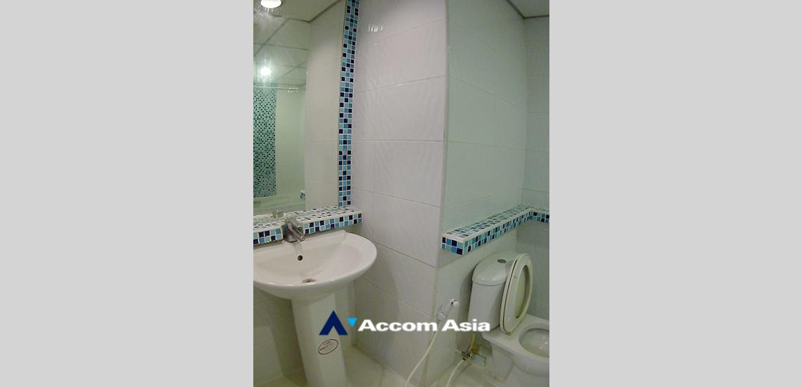 10  1 br Condominium For Rent in Sukhumvit ,Bangkok BTS Nana at Saranjai mansion AA32274