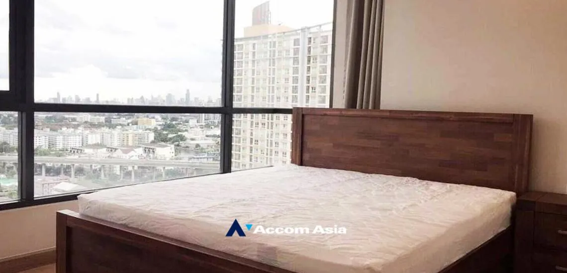 unitCorner Unit |  2 Bedrooms  Condominium For Rent in Sukhumvit, Bangkok  near BTS On Nut (AA32276)