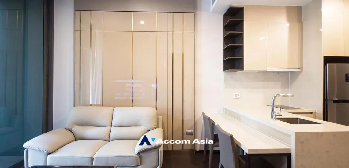 unit 1 Bedroom  Condominium For Rent & Sale in Sukhumvit, Bangkok  near BTS Phrom Phong (AA32283)