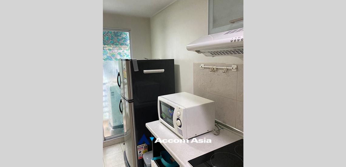 unit 2 Bedrooms  Condominium For Rent in Sukhumvit, Bangkok  near BTS Phrom Phong (AA32306)