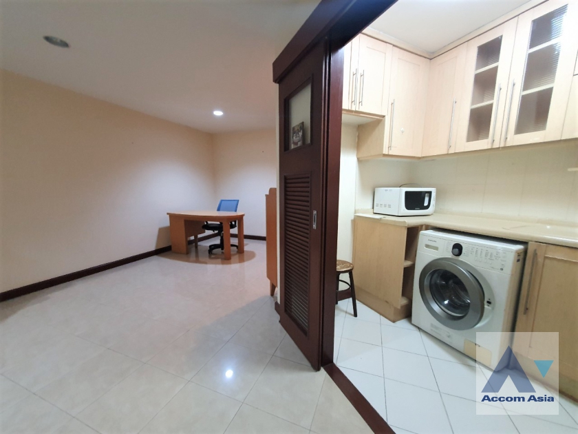 4  2 br Condominium For Sale in Rama 3 ,Bangkok BRT Rama III Bridge at River Heaven AA32312
