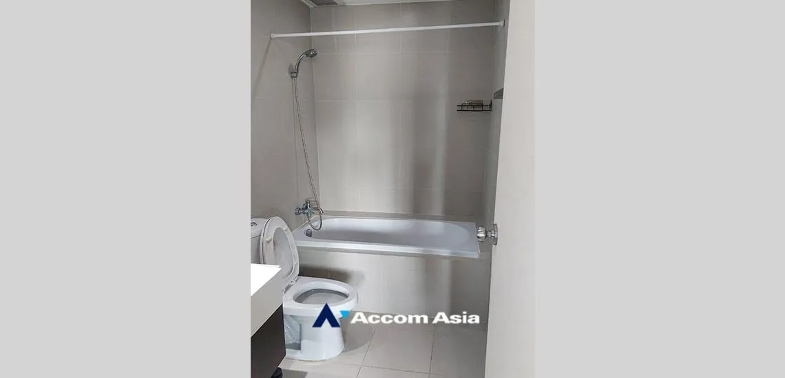 7  1 br Condominium For Sale in Sukhumvit ,Bangkok BTS Thong Lo at Noble Remix AA32317