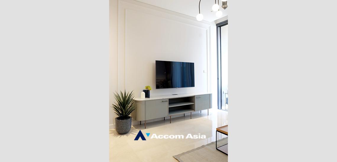 4  1 br Condominium For Rent in Ploenchit ,Bangkok BTS Chitlom at Sindhorn Residence AA32319