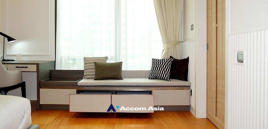 7  1 br Condominium For Rent in Ploenchit ,Bangkok BTS Chitlom at Sindhorn Residence AA32319