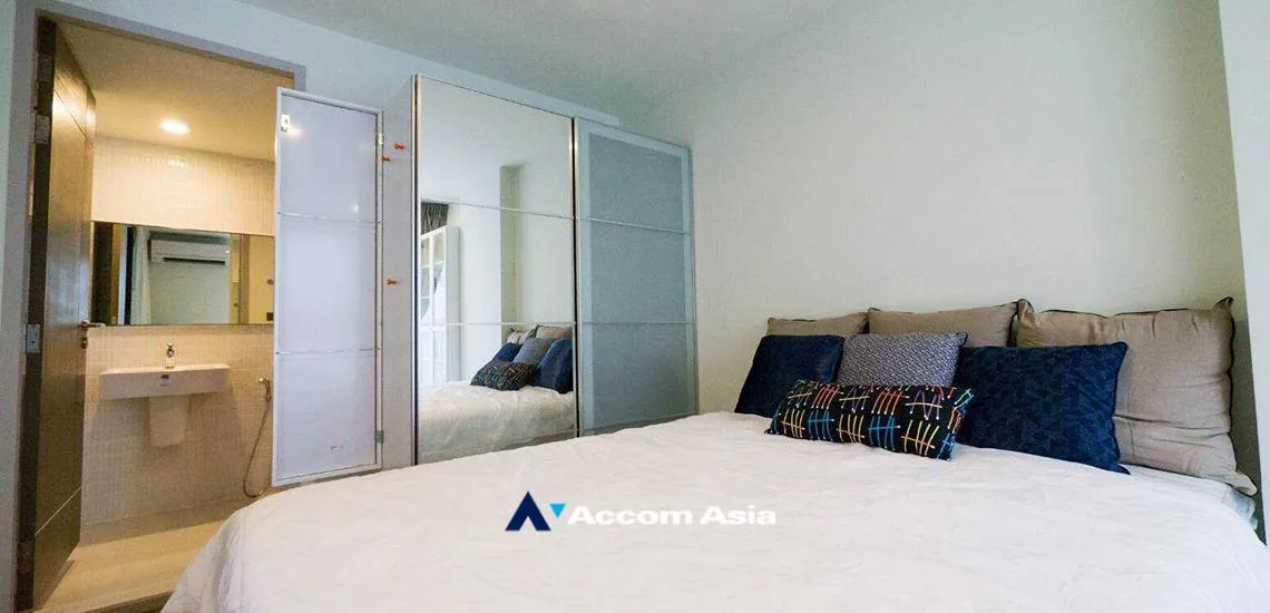 unit 1 Bedroom  Condominium For Sale in Sukhumvit, Bangkok  near BTS Punnawithi (AA32334)