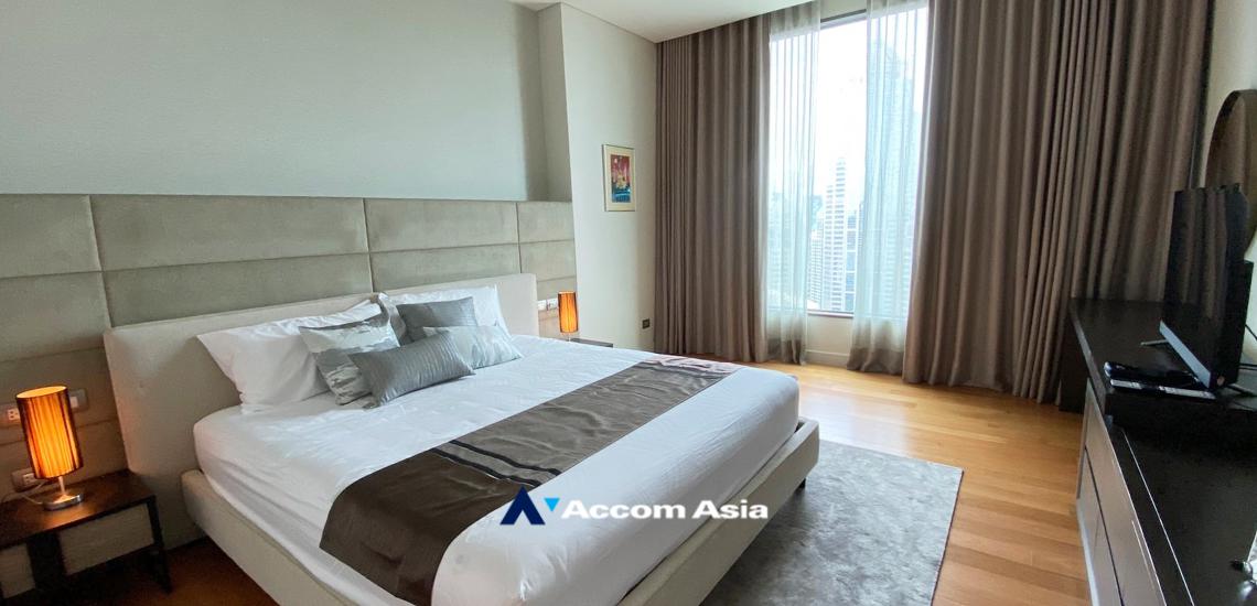 6  3 br Condominium for rent and sale in Ploenchit ,Bangkok BTS Chitlom at Sindhorn Residence AA32378