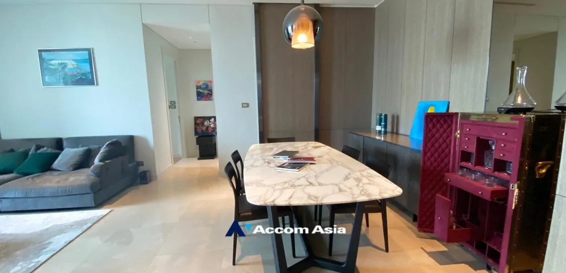 unitFully Furnished |  3 Bedrooms  Condominium For Rent & Sale in Ploenchit, Bangkok  near BTS Chitlom (AA32378)