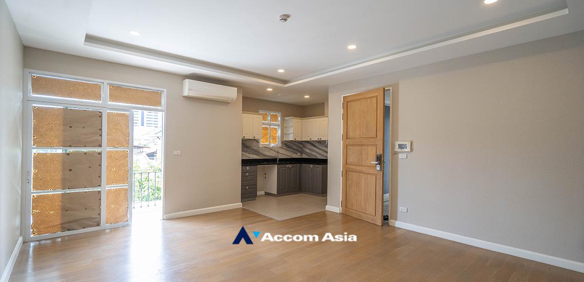  2  2 br Condominium For Sale in Sukhumvit ,Bangkok BTS Thong Lo at Verde Sukhumvit 49/15  AA32380