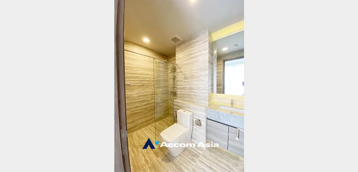 unit 1 Bedroom  Condominium For Rent & Sale in Sukhumvit, Bangkok  near BTS Asok - MRT Sukhumvit (AA32389)